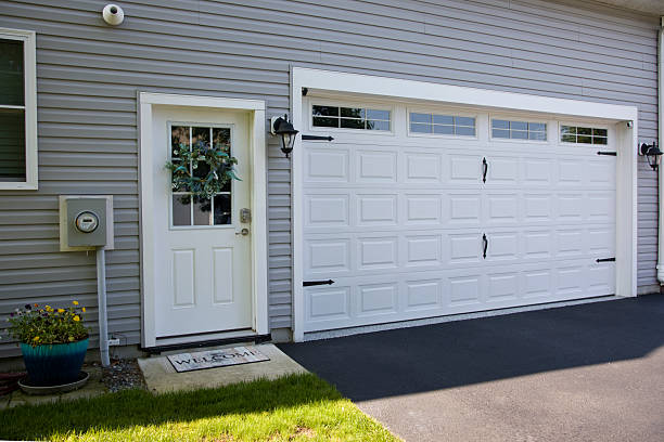 24/7 Emergency Garage Door Panel Replacement experts in Mebane, NC